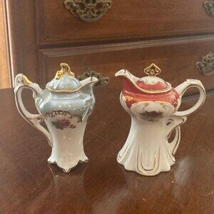 Mini Teapots  - set of 2